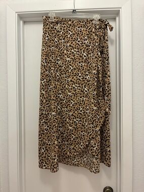 Leopard Print Wrap Midi Skirt - Tan/Black